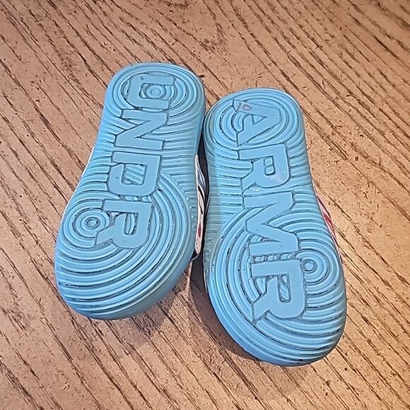 Under Armour slides size 13 - Picture 2 of 5